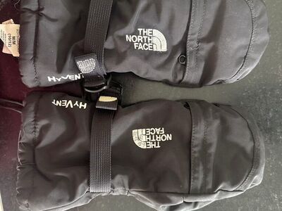 Kids The North Face Mittens M 10/12