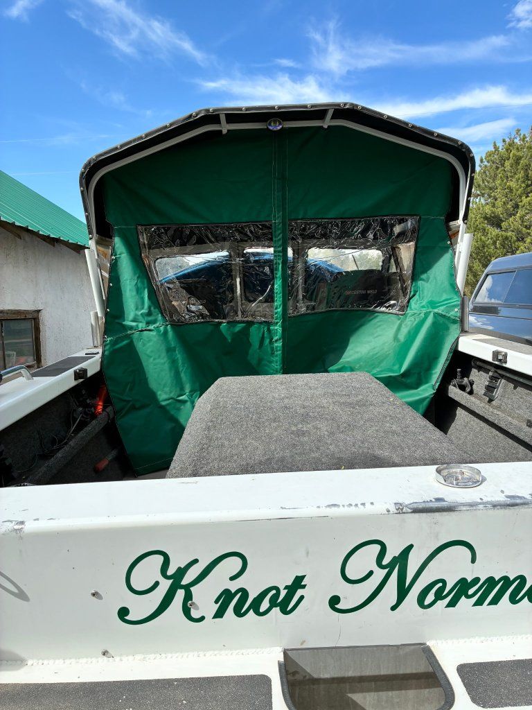 Jet boat custom weld 1999 20ft.