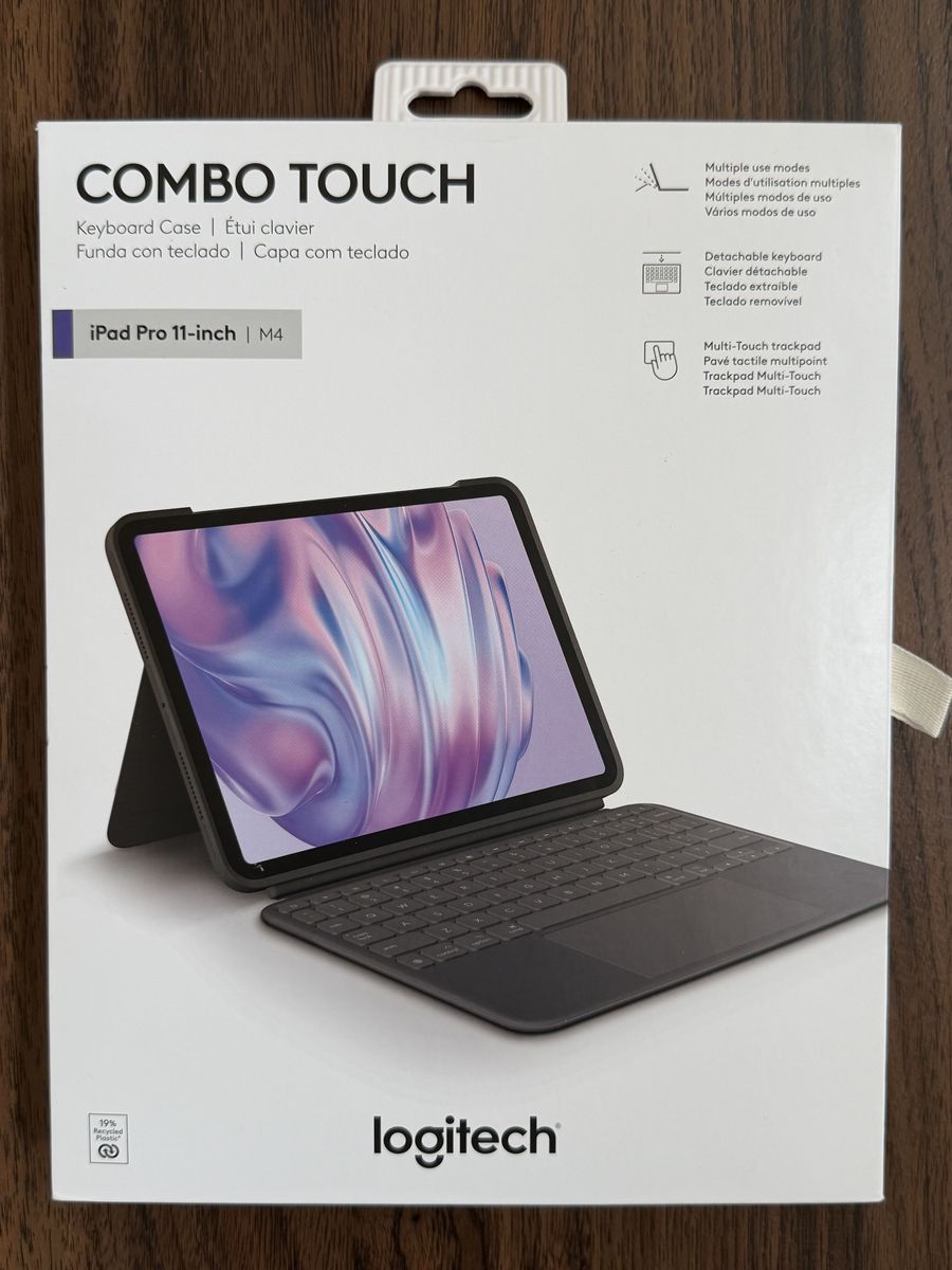 Logitech Combo Touch for iPad Pro 11-inch M4-M5