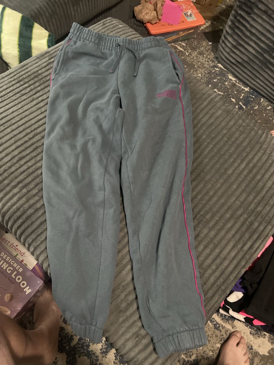 Puma Women's Sweatpants Size Small Grey Pink Piping Joggers
