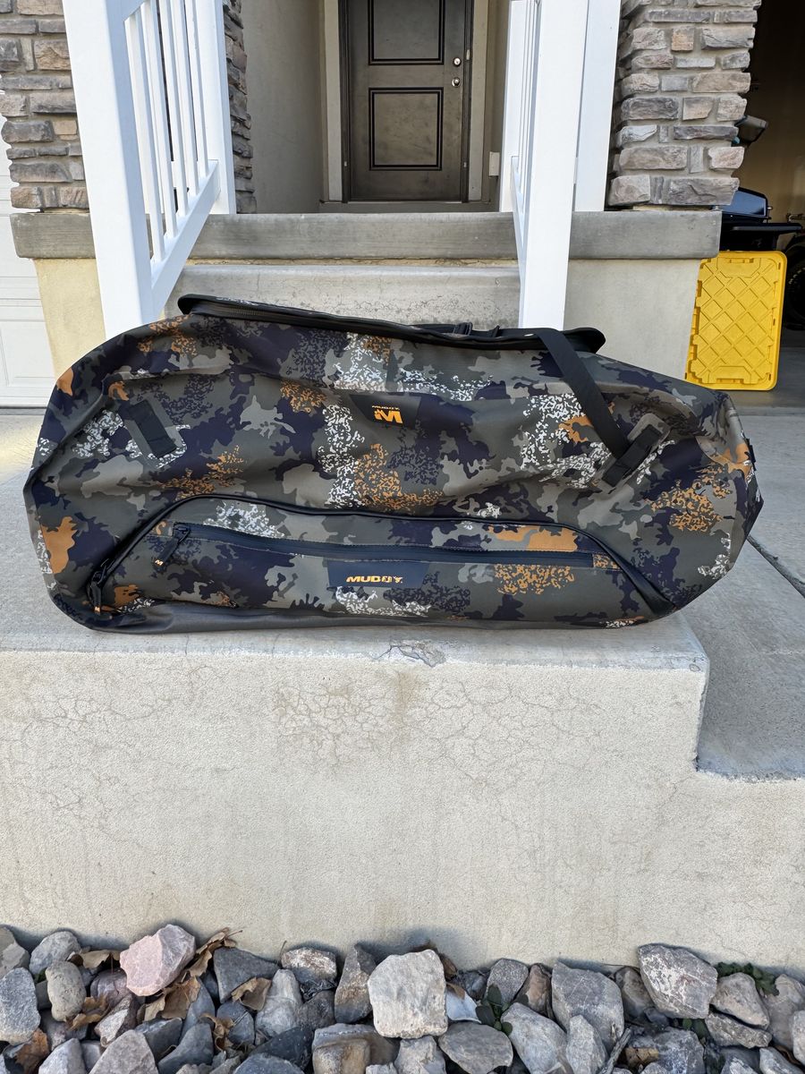 100 Liter Duffle Bag