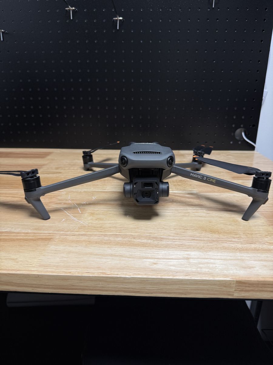 DJI Mavic 3 Cine Premium Combo – RC Pro, Batteries, ND Filters, Case