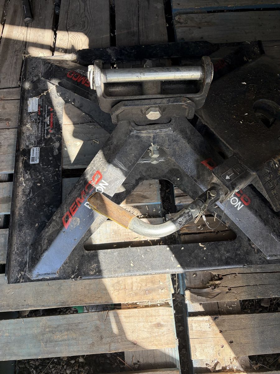 Demco Recon