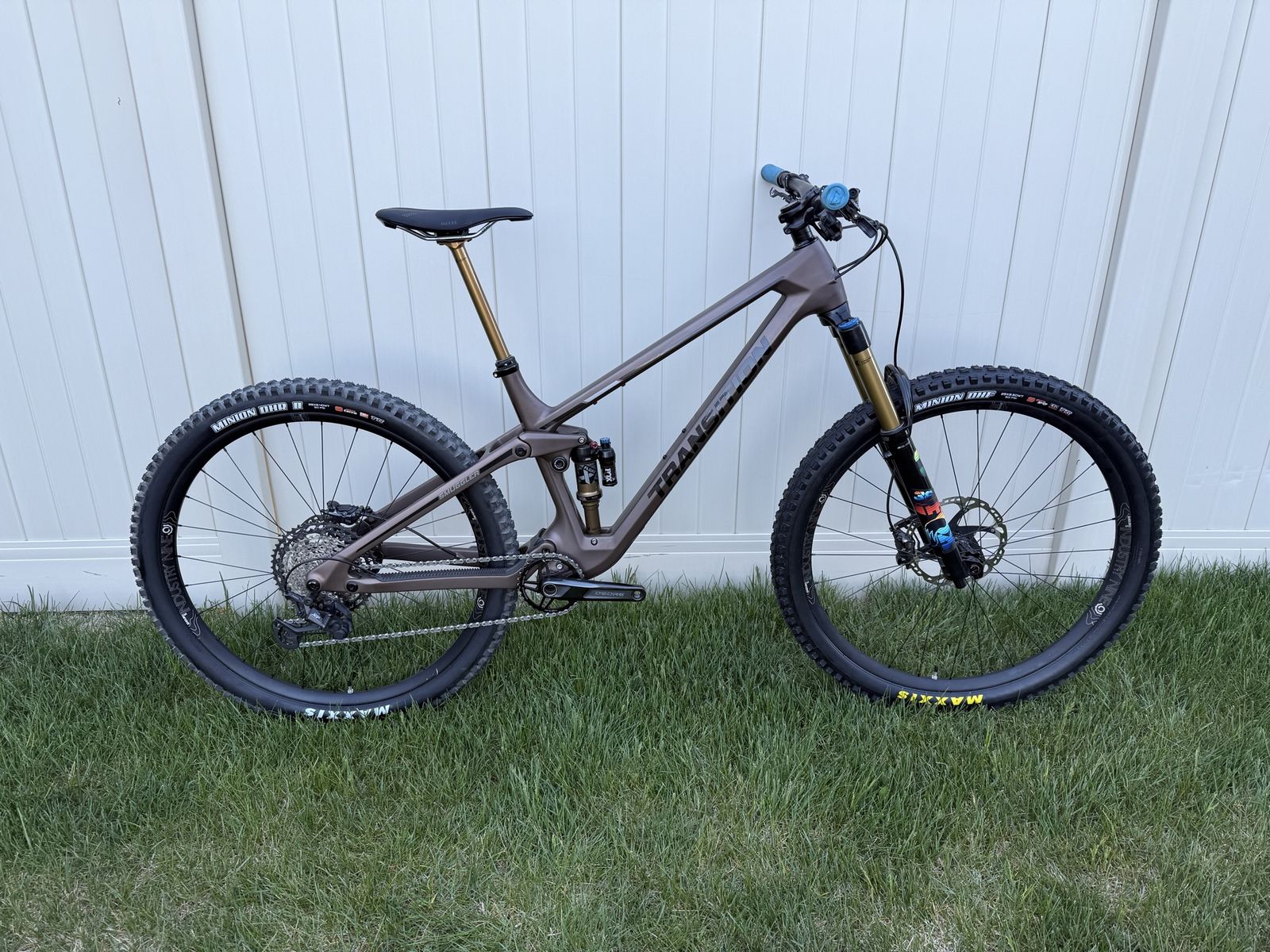 2024 Transition Smuggler - Large