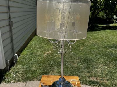 31” Crystal Accent Table Lamp – Chandelier Style – Works
