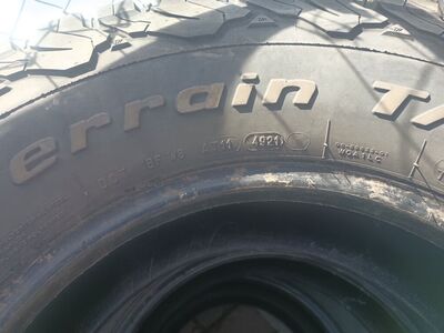 LT 265/75 R16