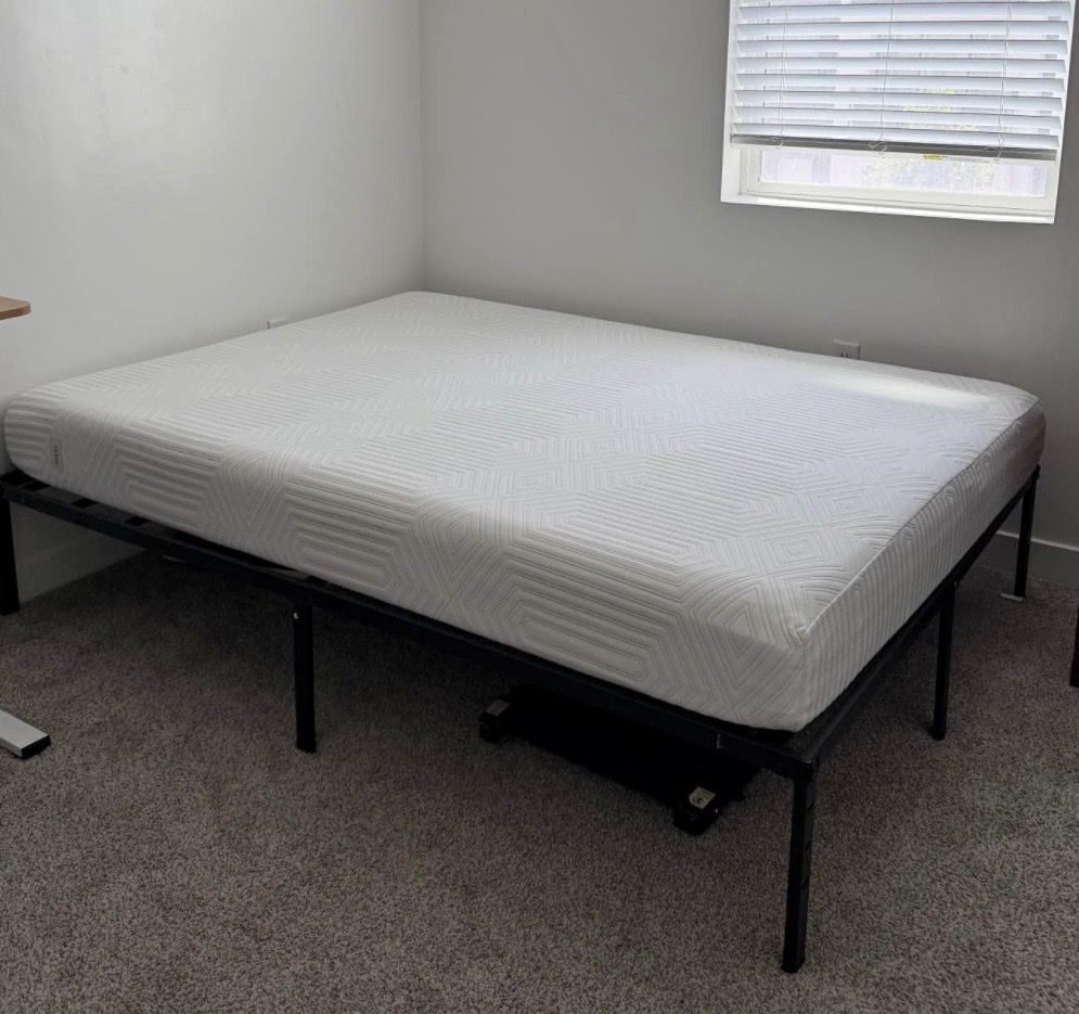 Semi new Queen bed