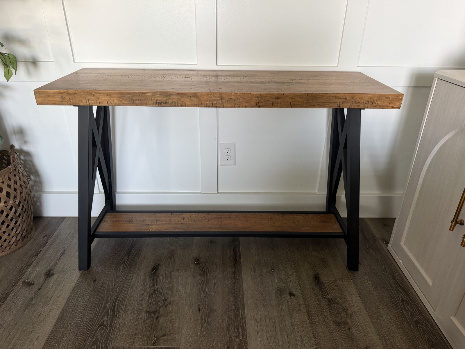 Wood & metal sofa table 