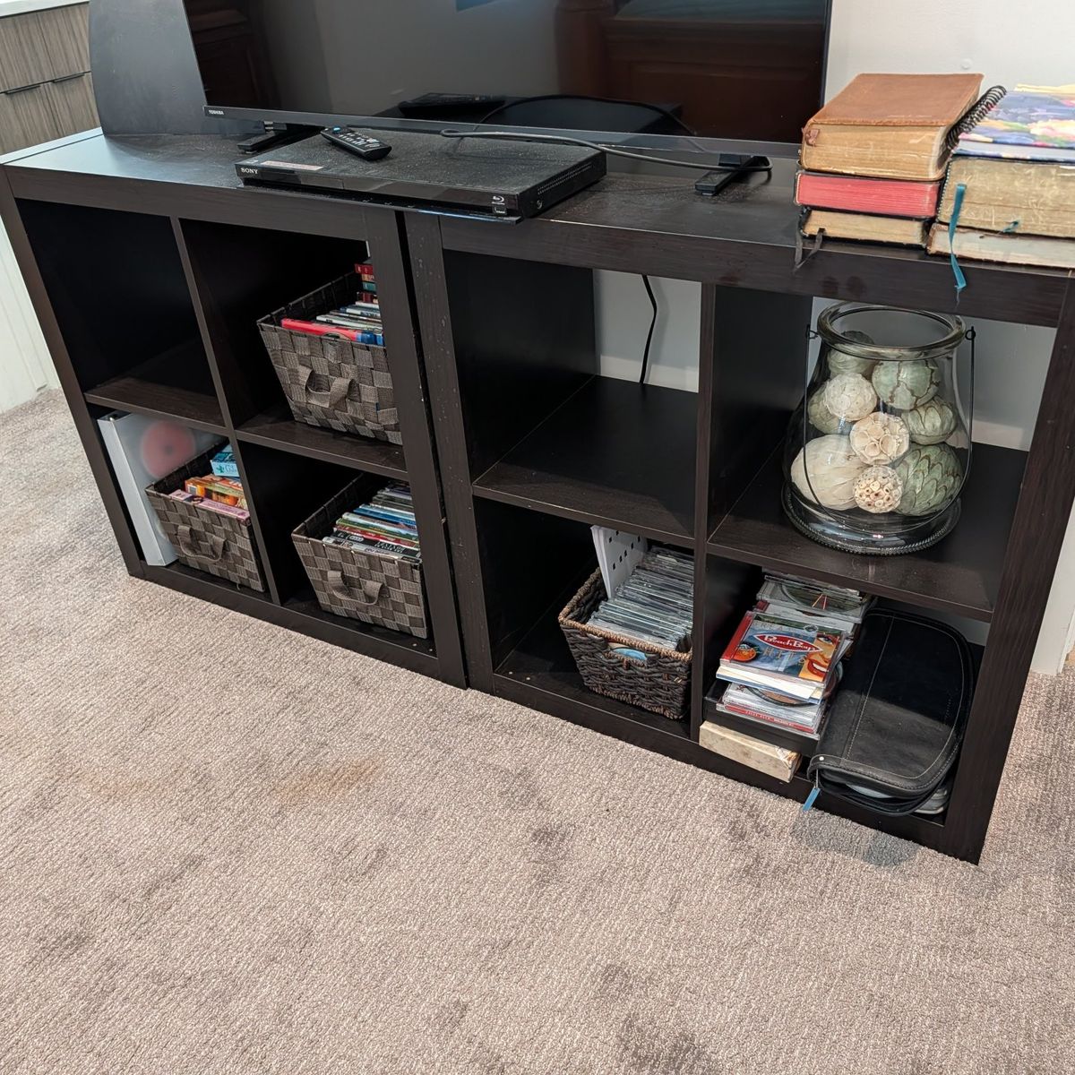 One 4-cube bookshelf