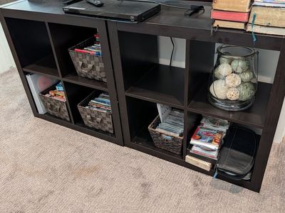 One 4-cube bookshelf