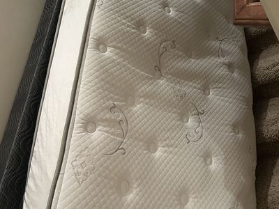 Nice twin mattress and boxsprings