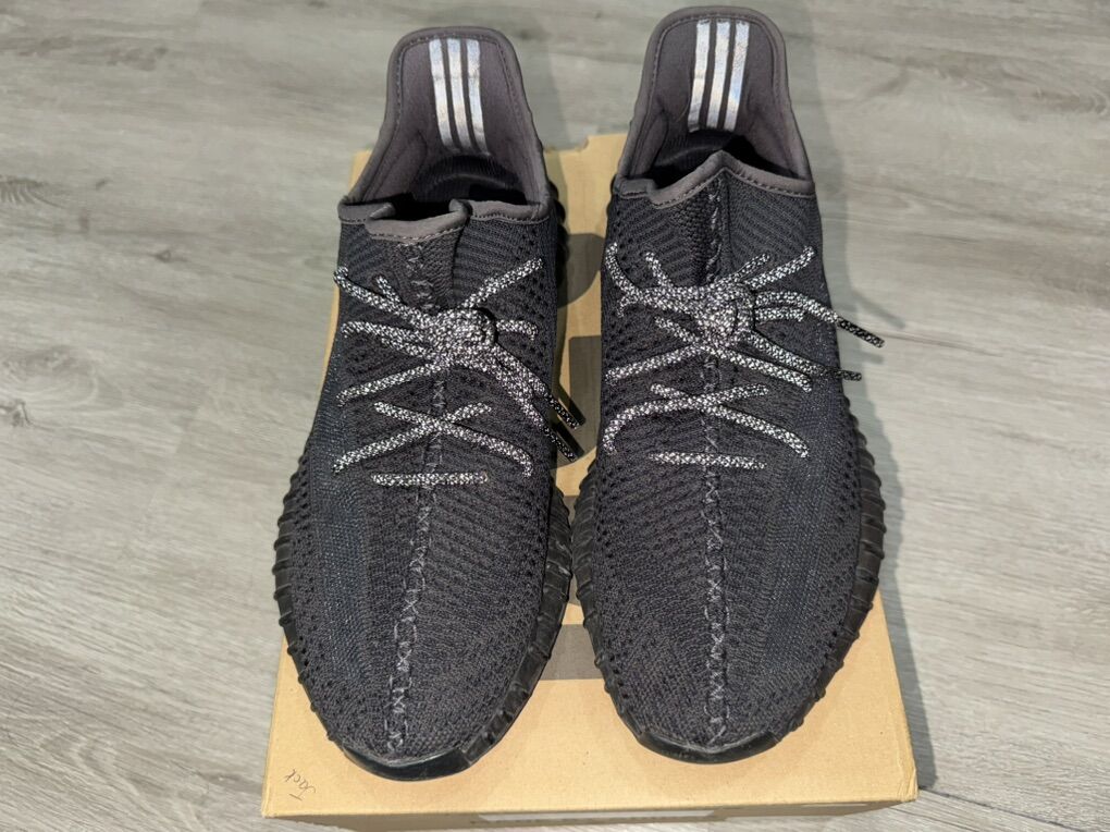 Adidas Yeezy Boost V2 Black Non Reflective SZ 11.5