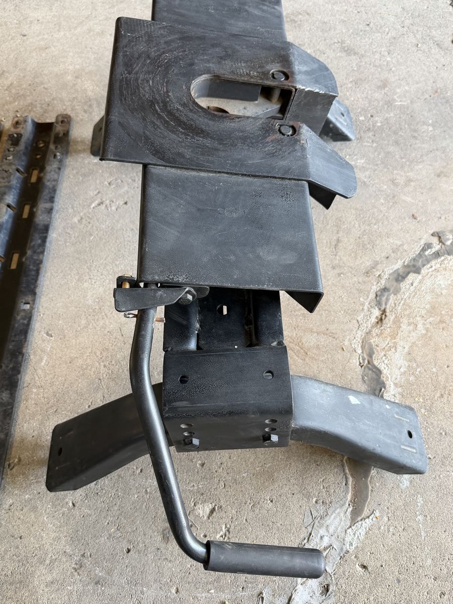 Main image 5