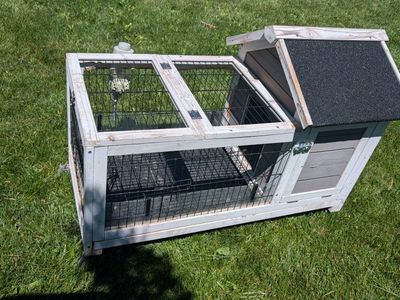Small Wooden Pet Hutch - Ideal for Rabbits, Guinea Pigs, or Small Animals