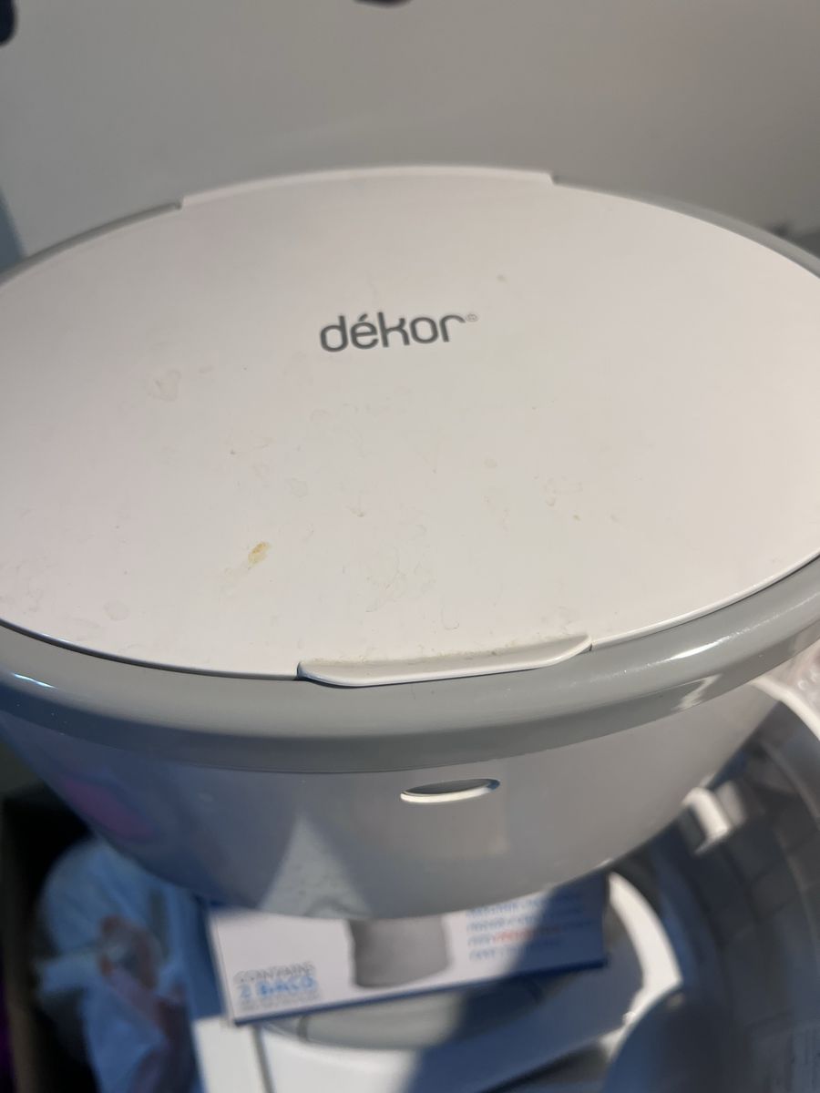 Dekor diaper pail and reusable/washable bags