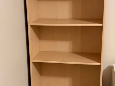 Simple Light Wood 6-Tier Bookcase/Shelving Unit - Used