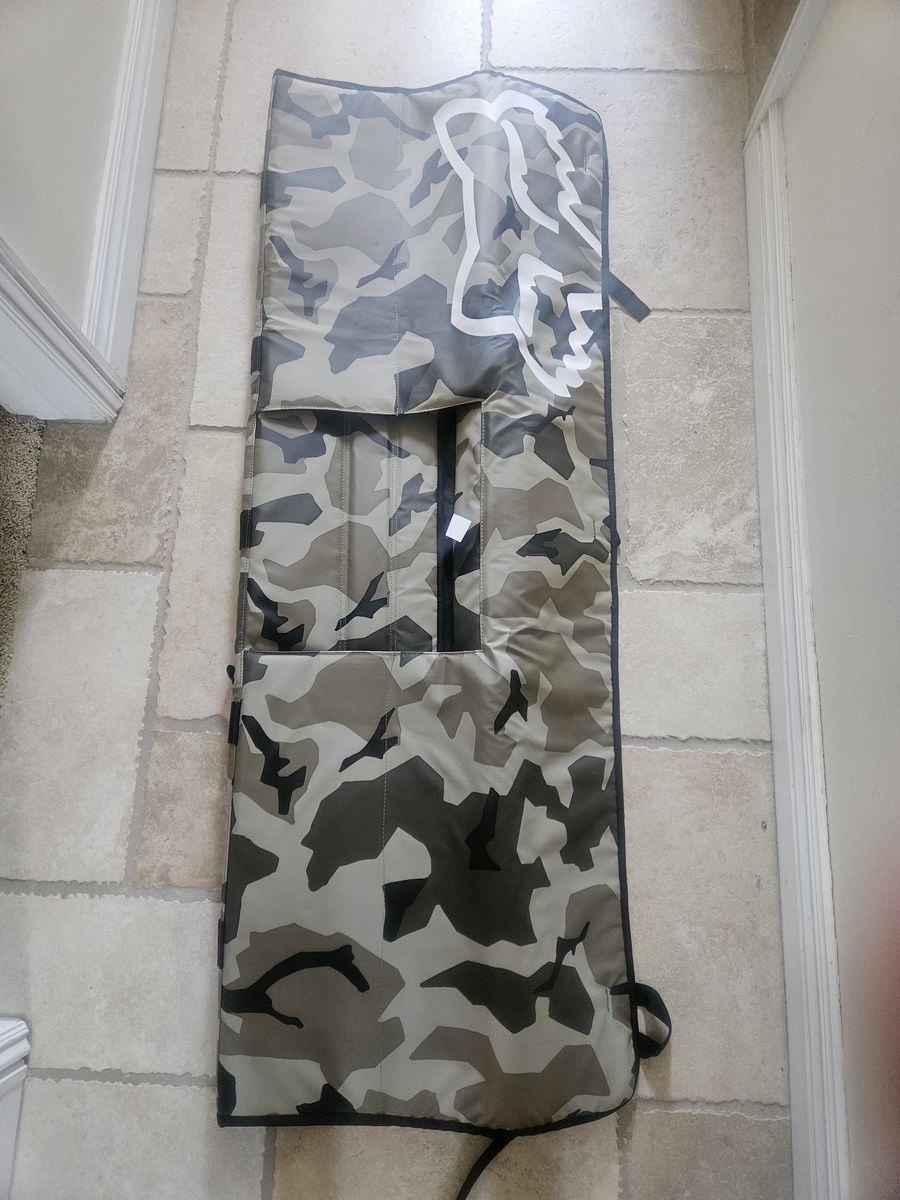 Fox Tailgate Pad