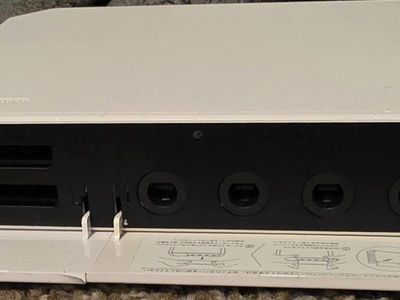 very clean wii. 2 controllers 11 games