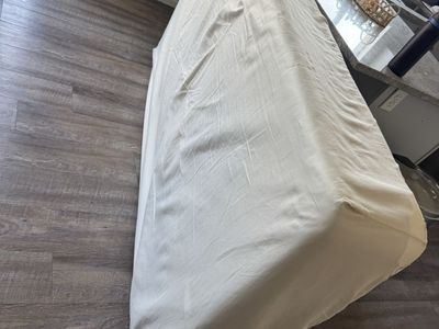 White Twin Size Box Spring Mattress Foundation