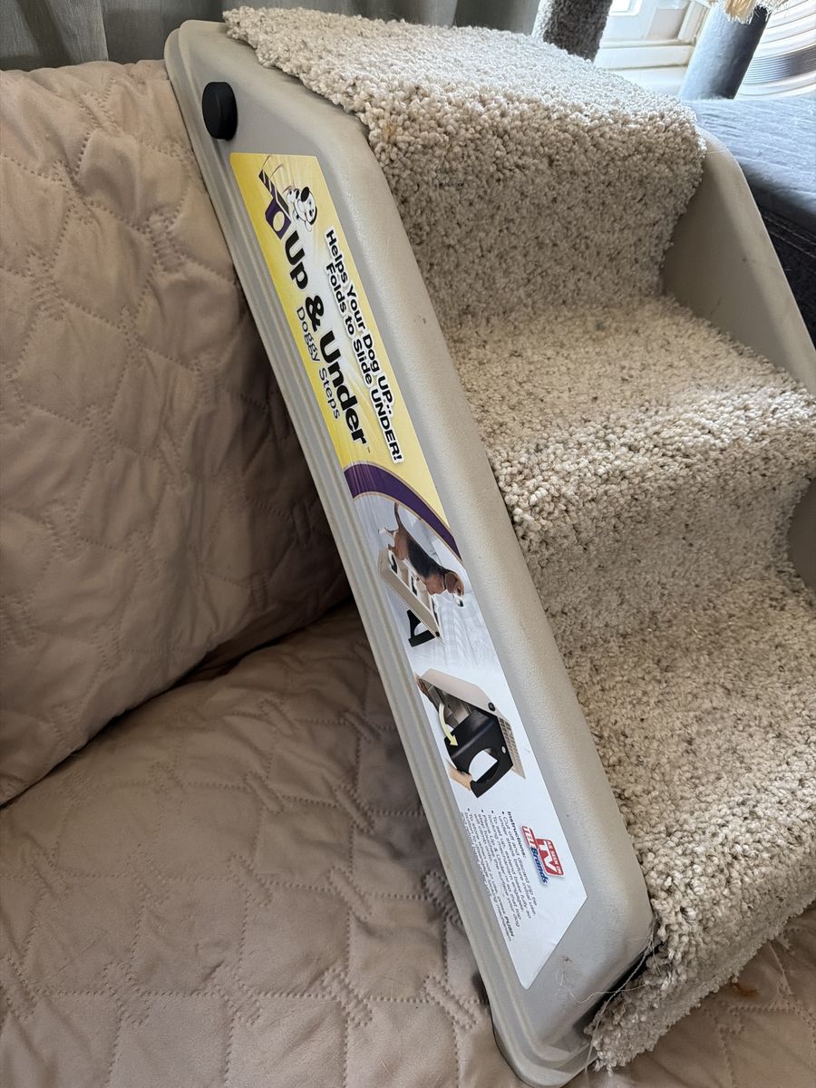 Pet stairs