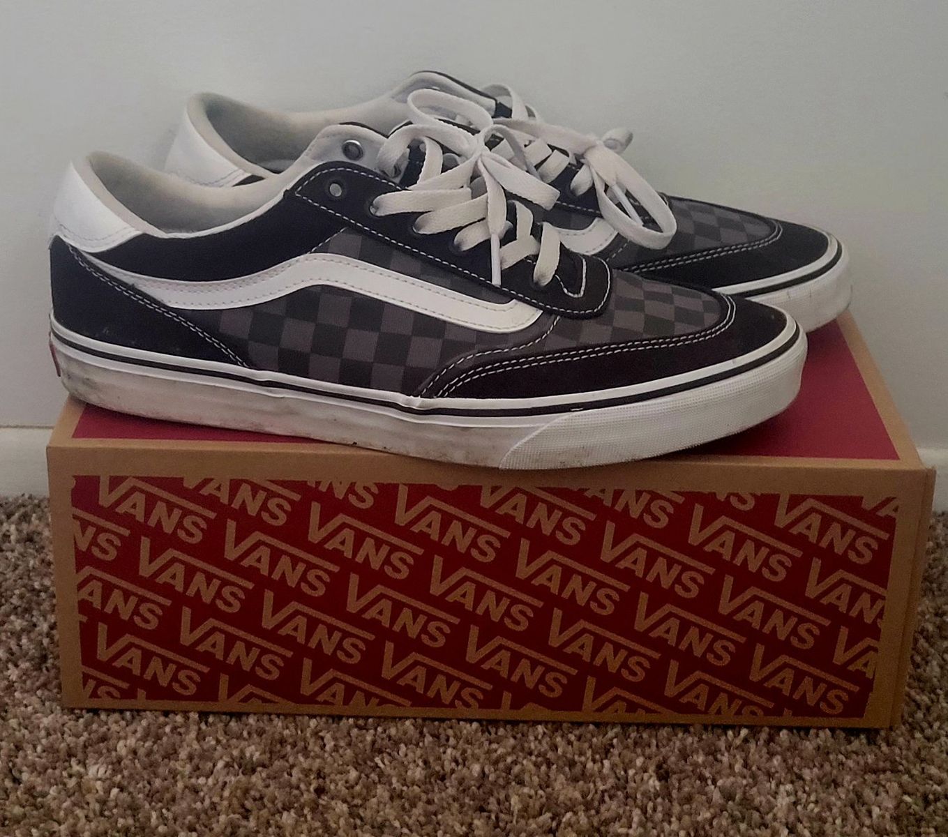 Vans Brooklyn Men's Casual Sneakers