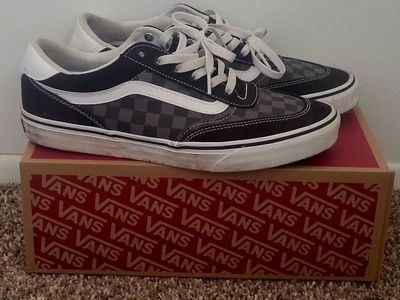 Vans Brooklyn Men's Casual Sneakers
