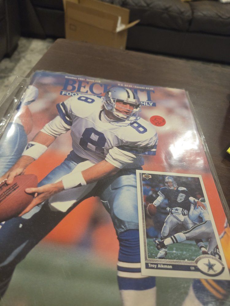 Beckett Football Card Monthly Magazine October 1991 w/ Troy Aikman Card Dallas Cowboys