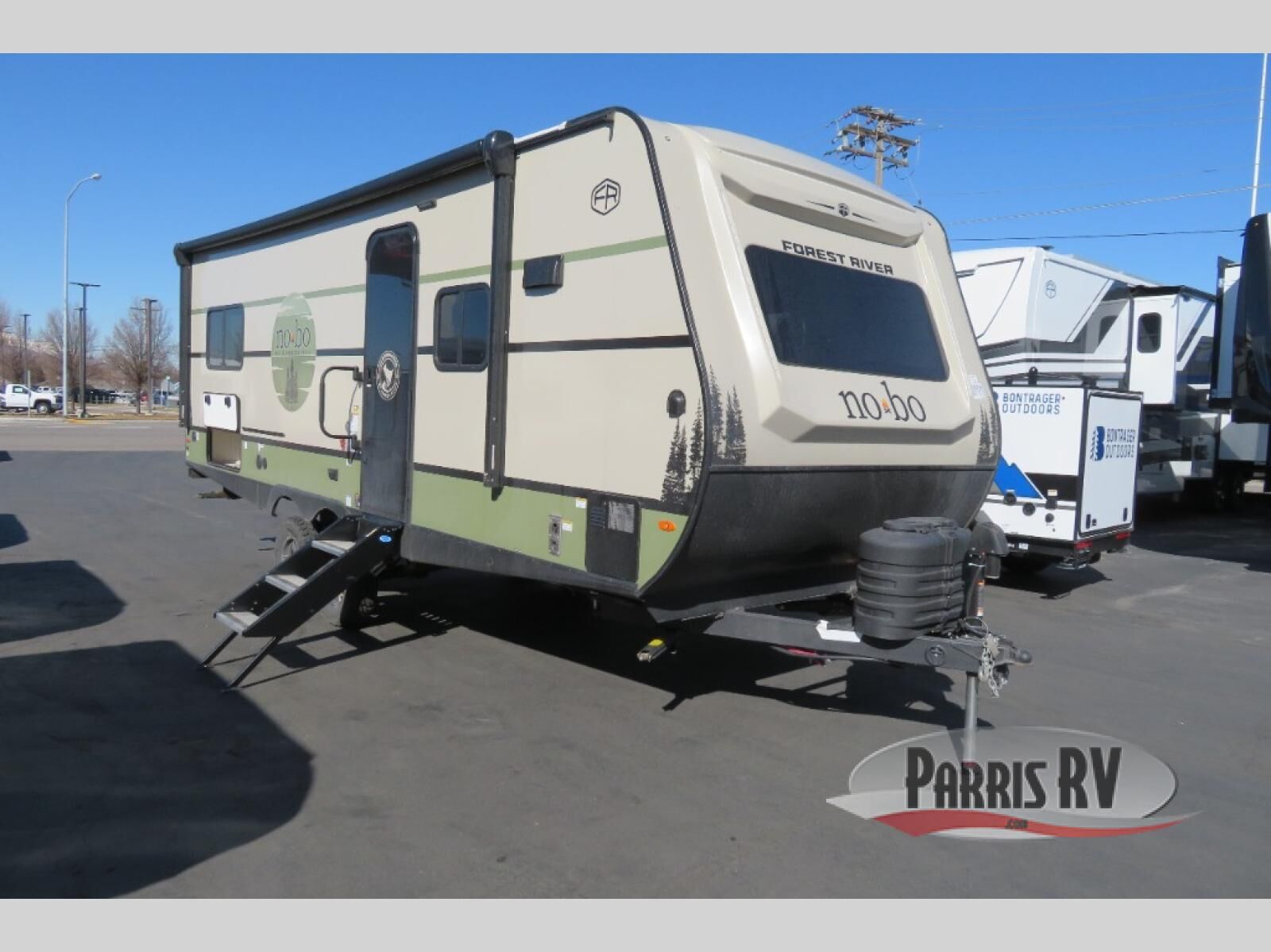 New 2025 Forest River RV No Boundaries NB20.5