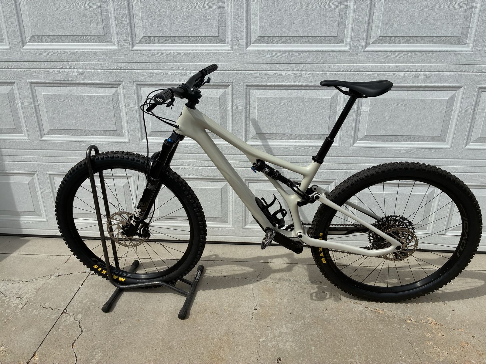 Specialized Stumpjumper Expert size S4
