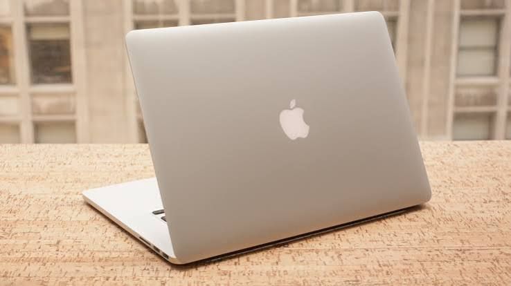 2015 15" MacBook Pro