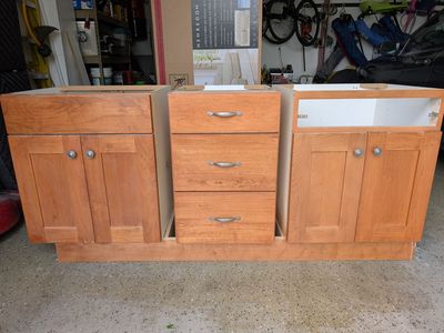 Cabinets - 1 drawer, 2 sink cabinets