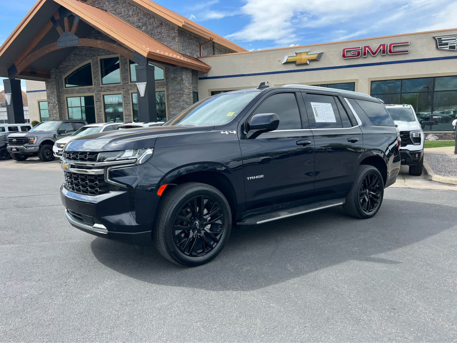 2023 Chevrolet Tahoe LS