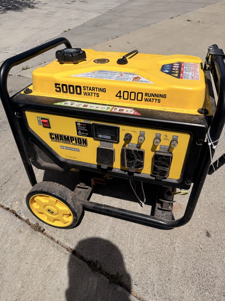 Champion Generator 25hrs