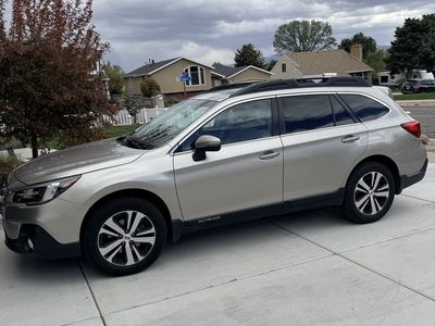 2019 Subaru Outback 2.5i Limited Pwr Moon/Nav