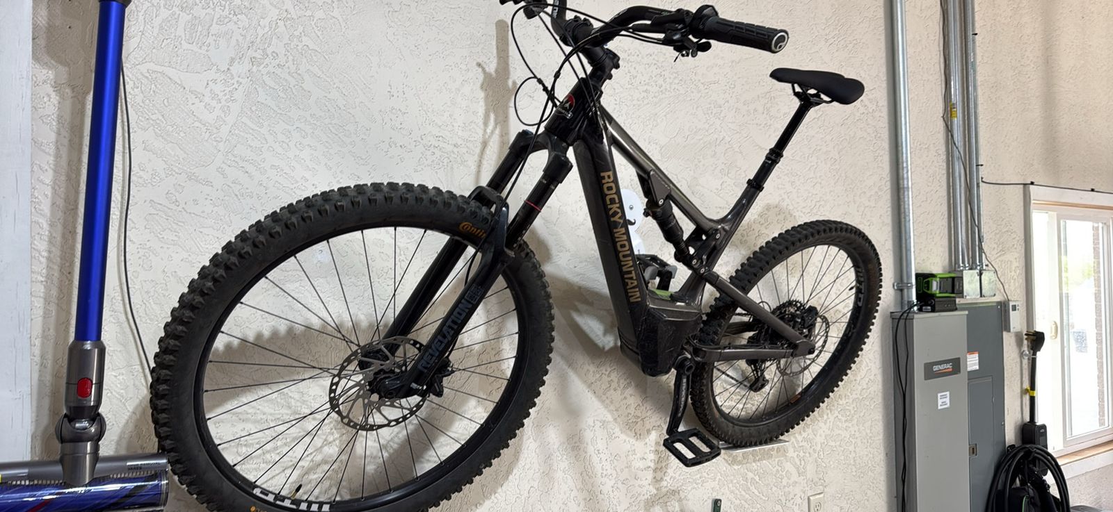 Rocky Mountain E-bike