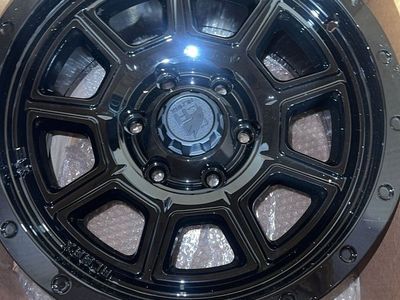 17x8.5 inch wheels 6-135 lug pattern