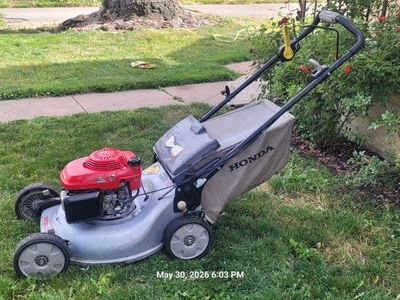 Honda lawn mower self propelled.