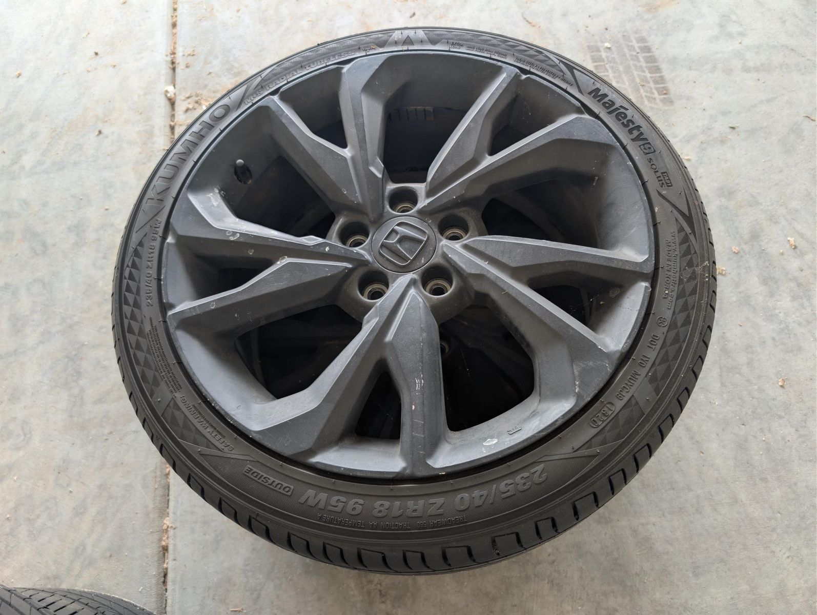 2020 Honda Civic OEM 18" Wheels & Tires – 235/40ZR18 – Set of 4