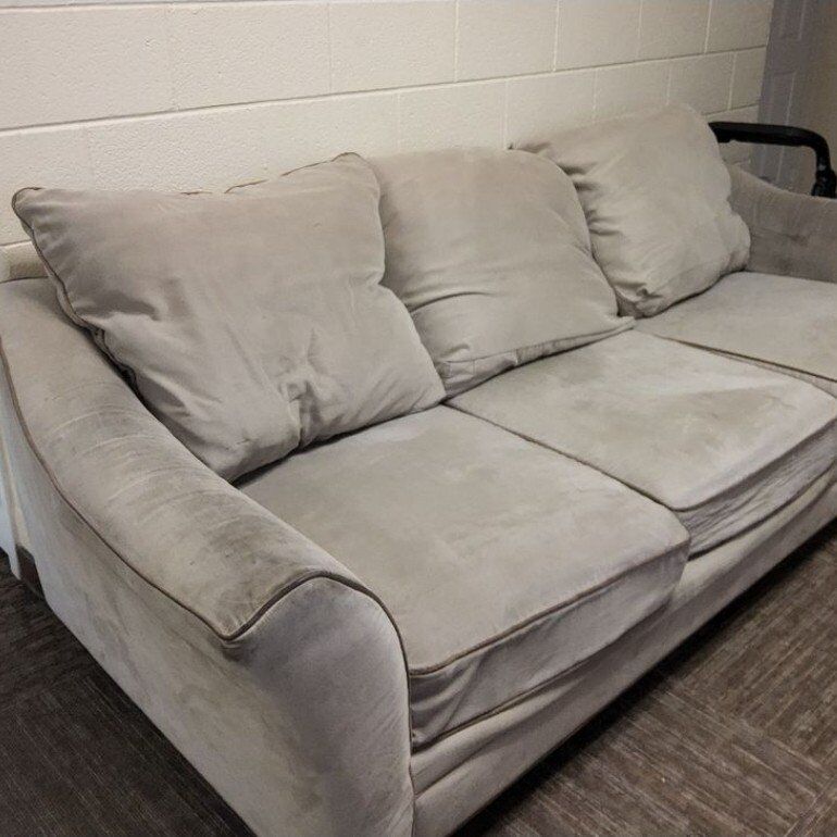 Free couch