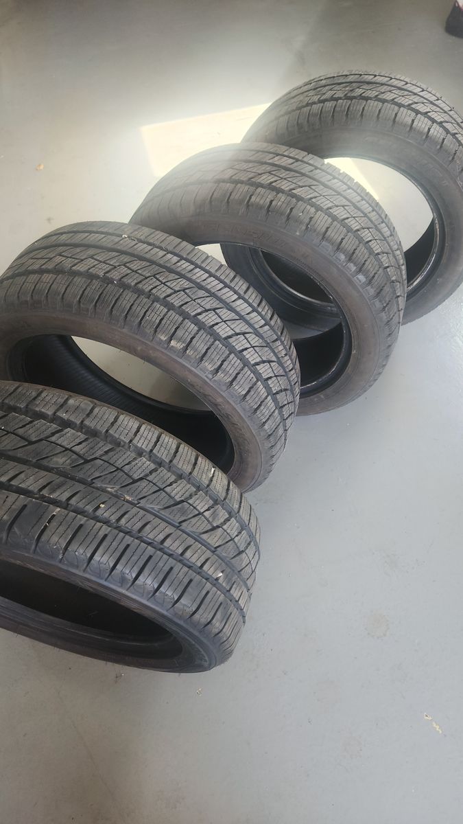Set of 4 matching Toyo Celsius all-weather tires, size 225/50R17 98V