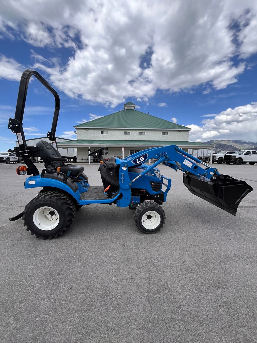 2025 LS Tractor MT125