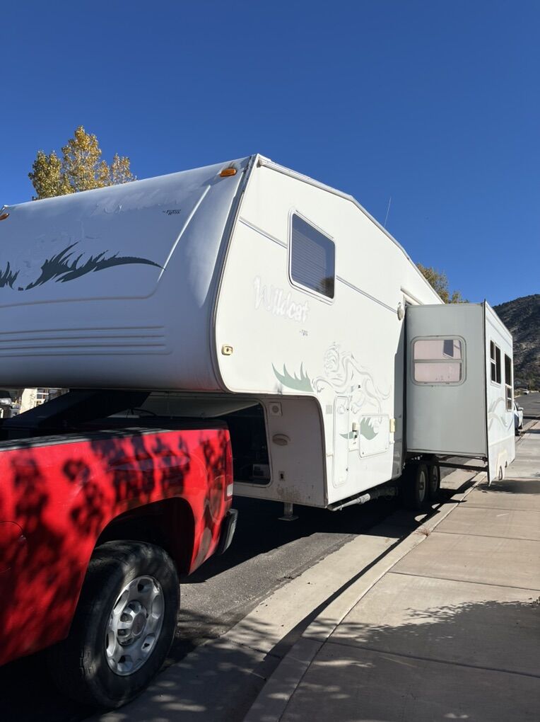 2003 Wildcat With Bunk House