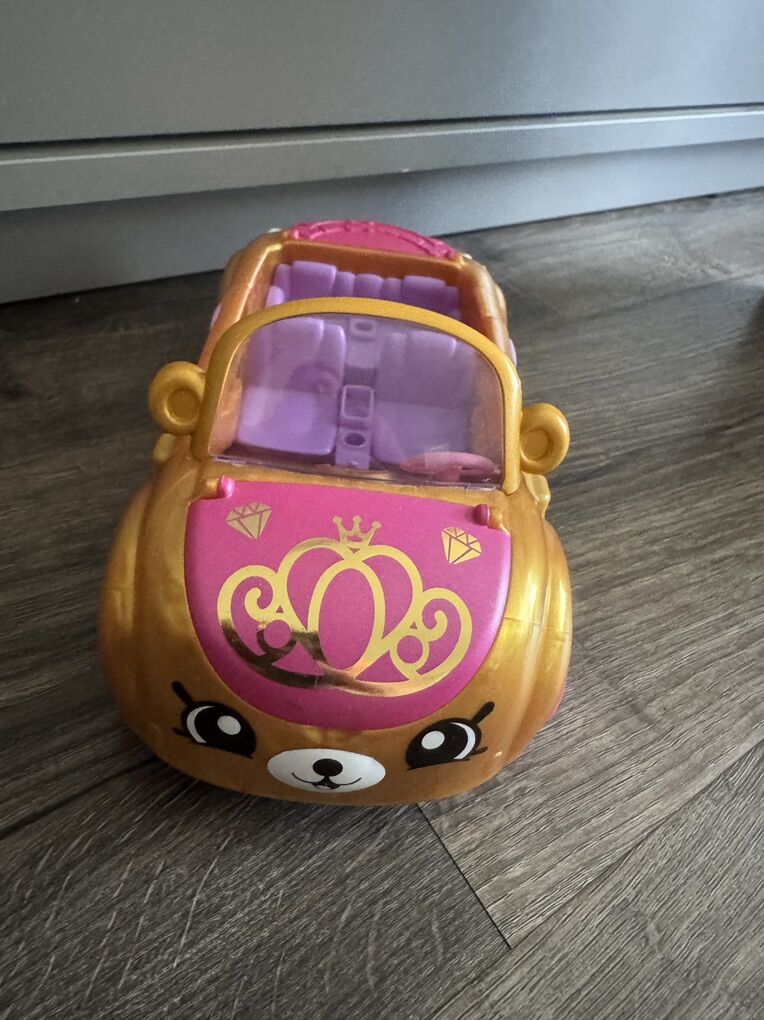 Shopkins Happy Places Golden Convertible