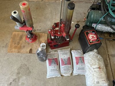 12 gauge Reloader’s and supplies
