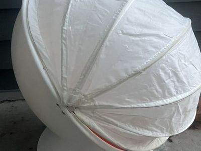Ikea Kid Egg Swivel Chair