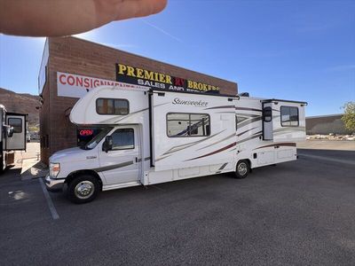 2017 Forest River Sunseeker 2860