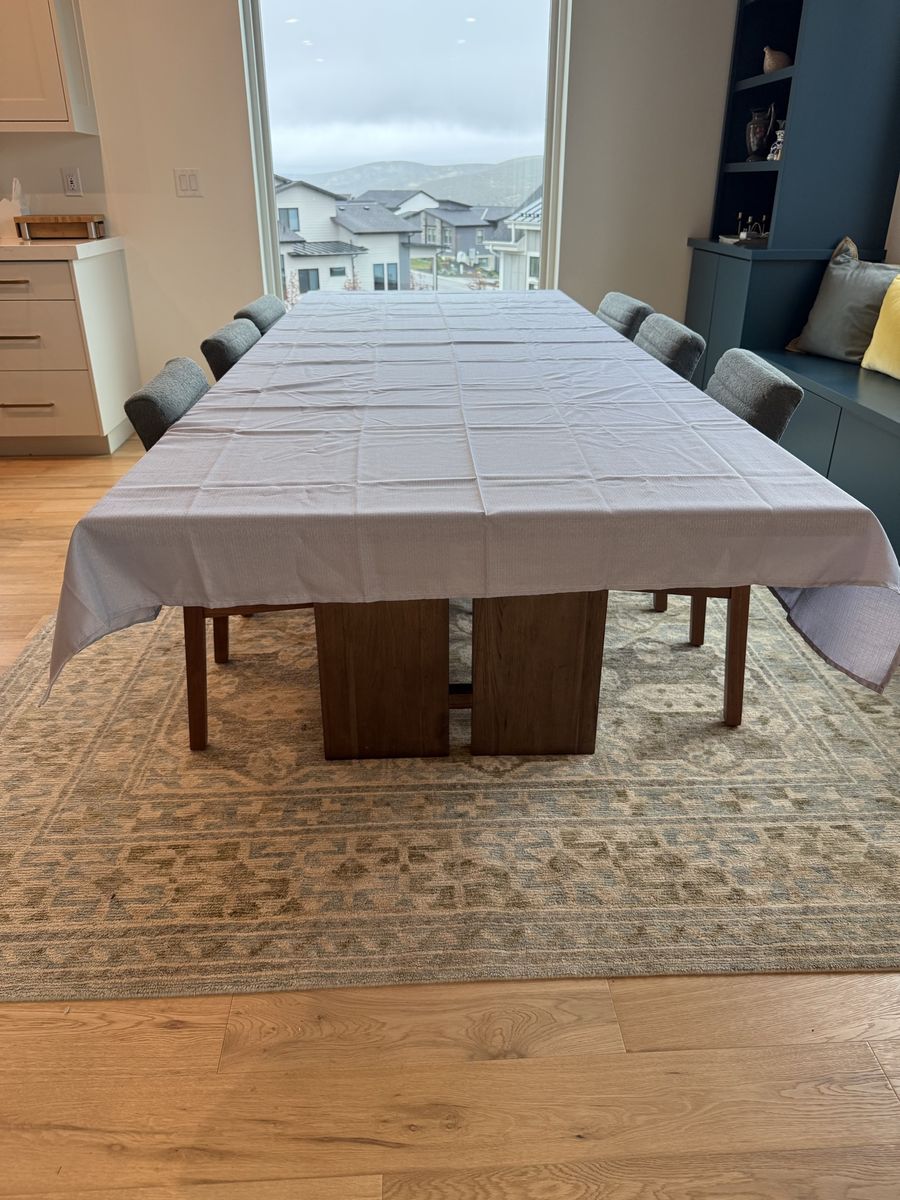 Tablecloth