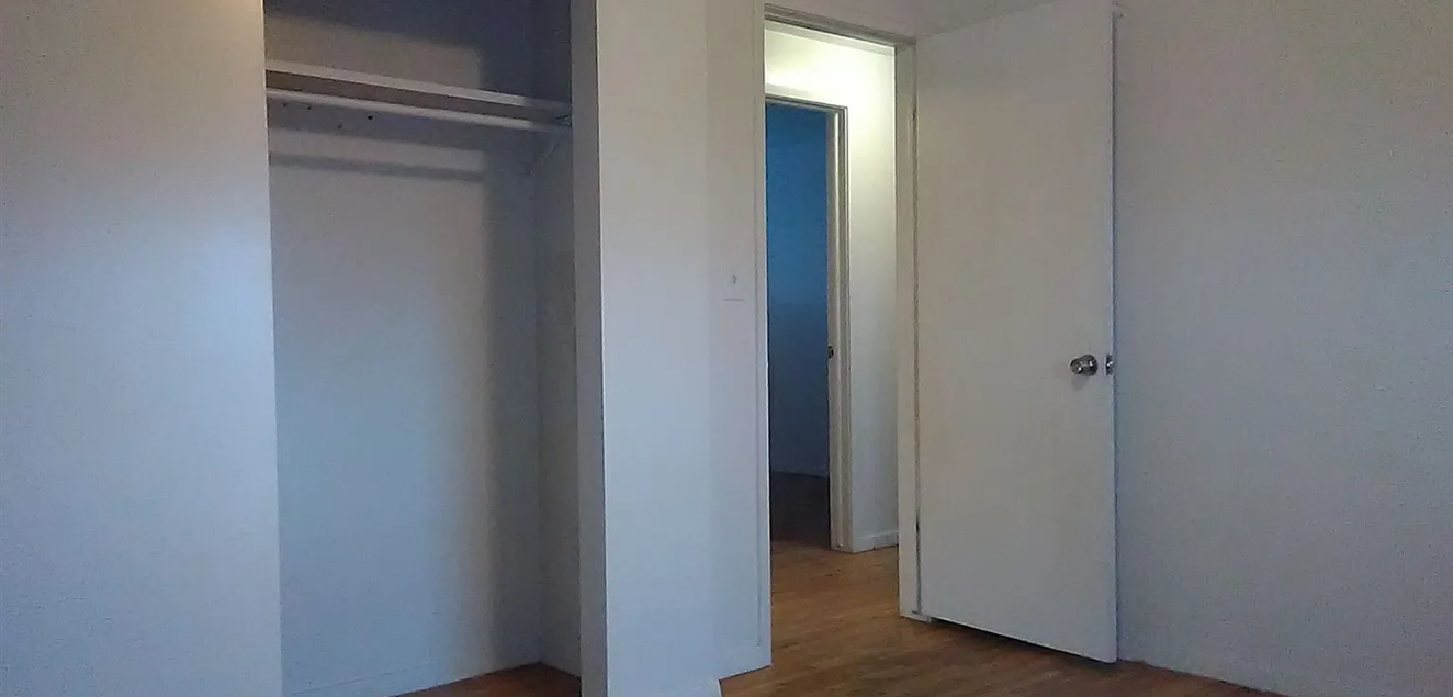 Main image 21