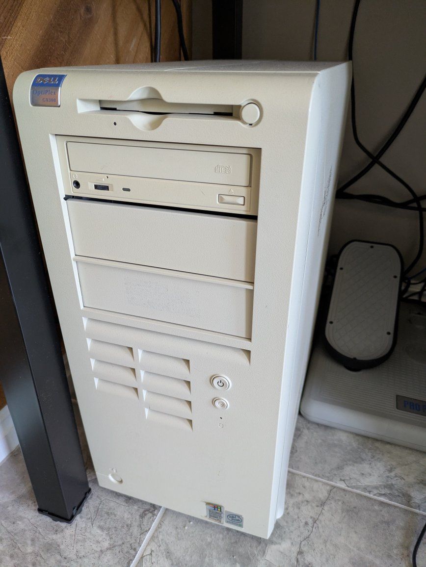 3dfx Voodoo3 Retro Gaming PC - Windows 98 SE