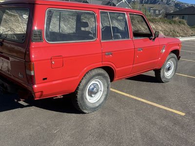 1984 TOYOTA LAND CRUISER Base